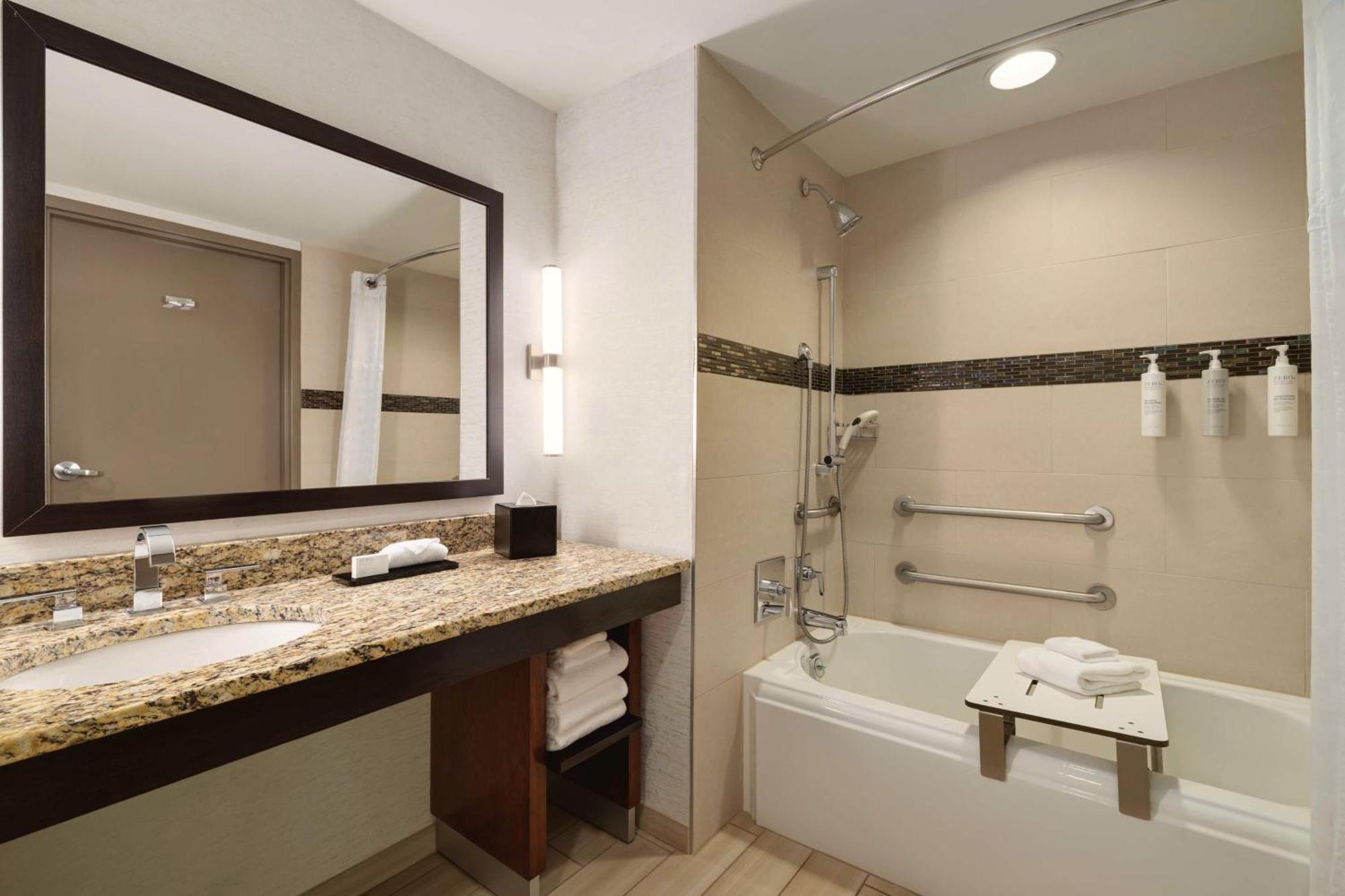 Embassy Suites Chattanooga Hamilton Place Eksteriør billede